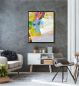 Preview: Wohnzimmer mit abstraktem Bild auf Leinwand über dem Sofa