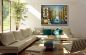 Preview: Wohnzimmer mit einem warmen, fröhlichen Wandbild mit vensdig im Schattenfugenrahmen