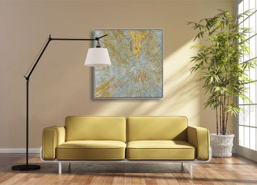 Wohnung mit einem abstrakten, unaufgeregten Wandbild