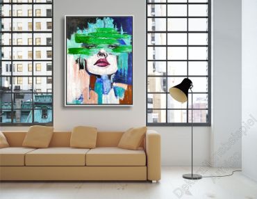 Preview: Modernes Wohnzimmer mit hellen Wänden. Als Dekoration ein gemaltes Gesicht