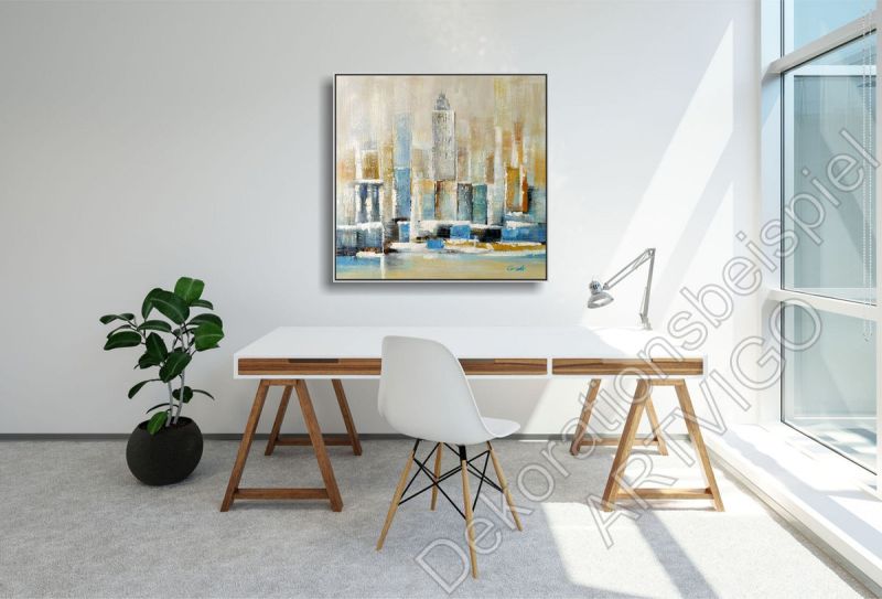 Dekoration Wohnung. Helle Wand mit einem echten Bild mit Häusern