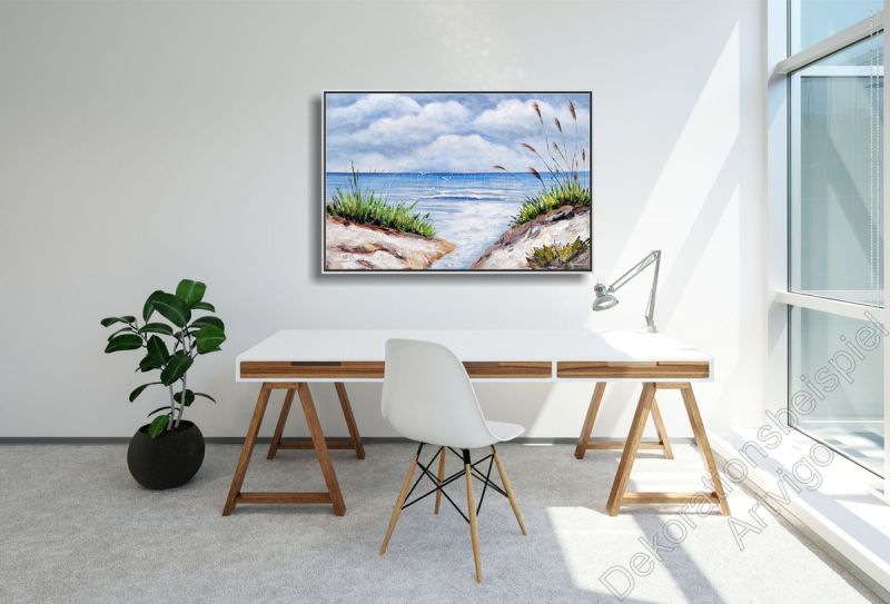 Schreibtisch mit Vinylfussboden. Als Dekoration ein Strandgemälde. Küste im Bilderrahmen.